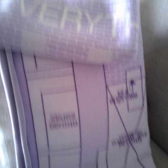 Purples Martin Creed for Rennie collection Gallery Wool Blanket/Throw - Picture 5 of 9